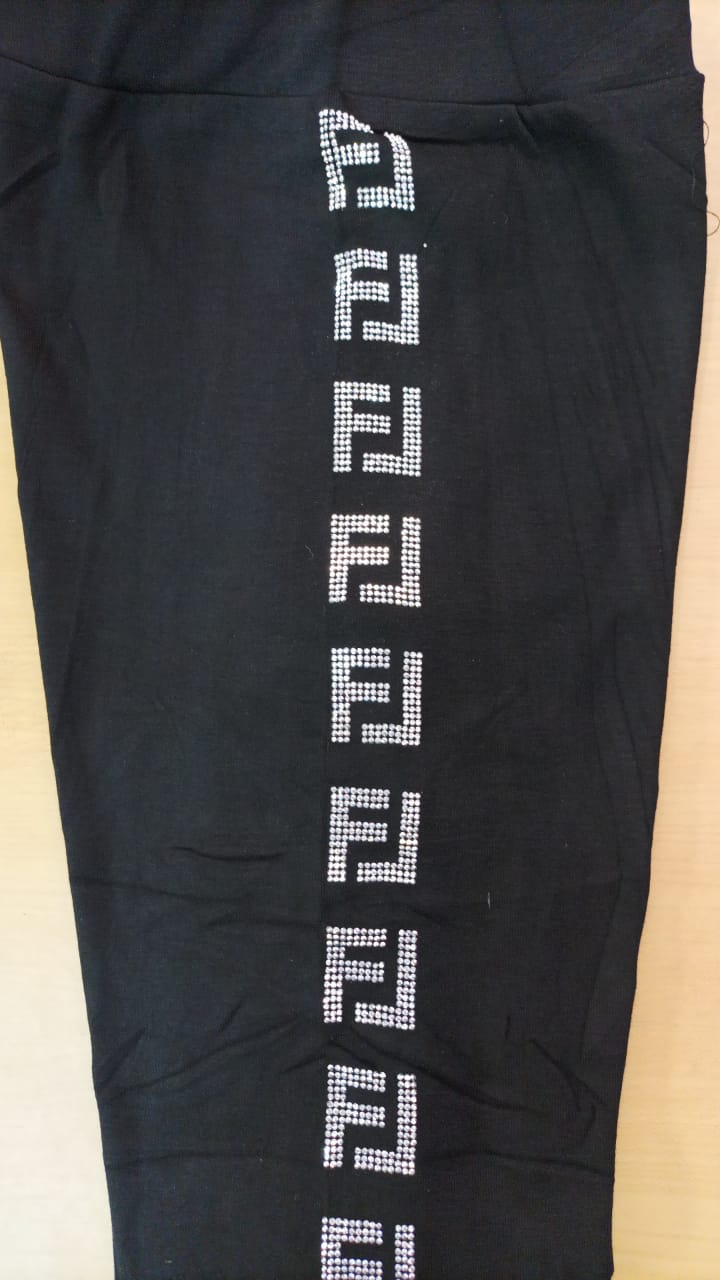 Pantalon06.JFIF